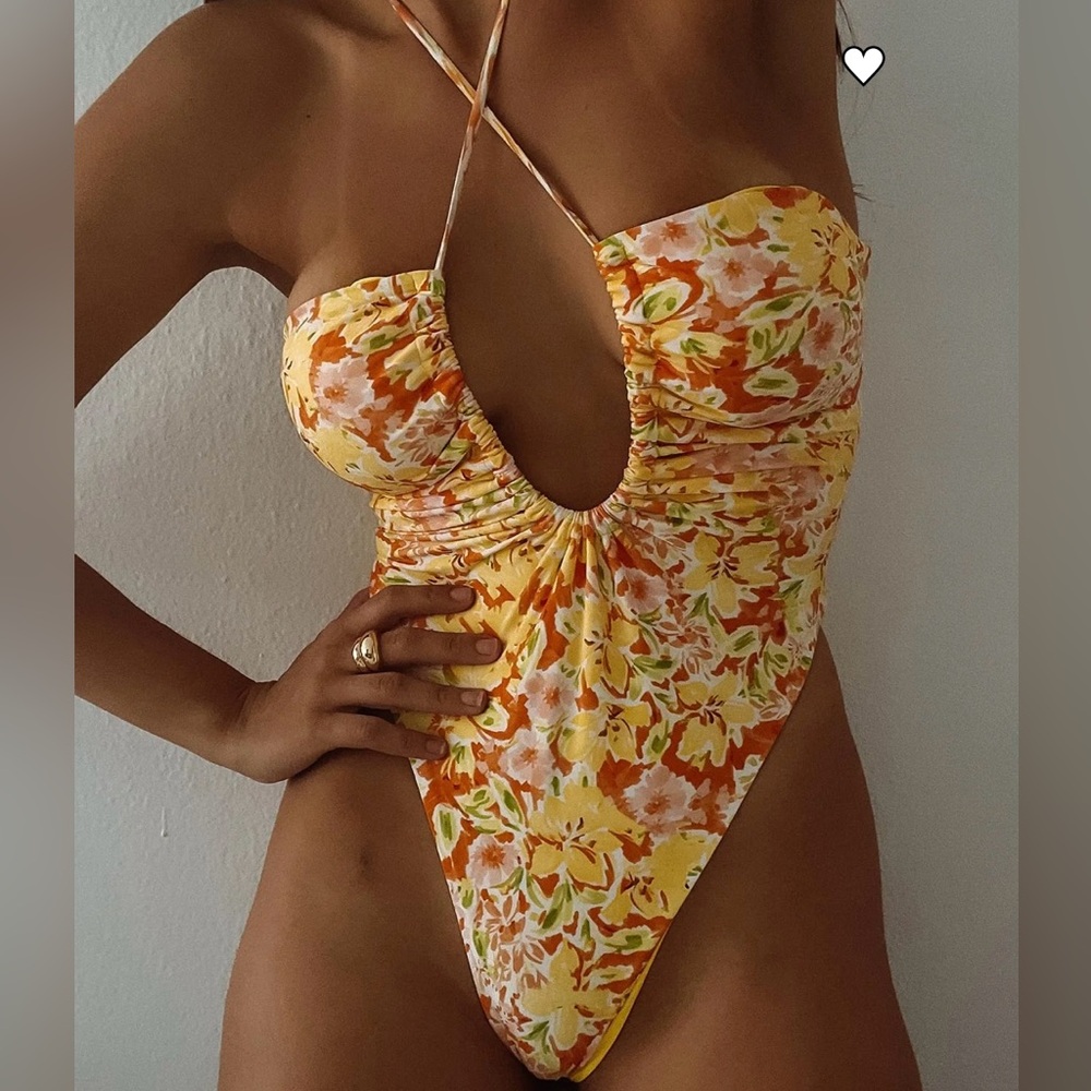 Nw/oT Princess Polly Fern One Piece Yellow Swimsuit